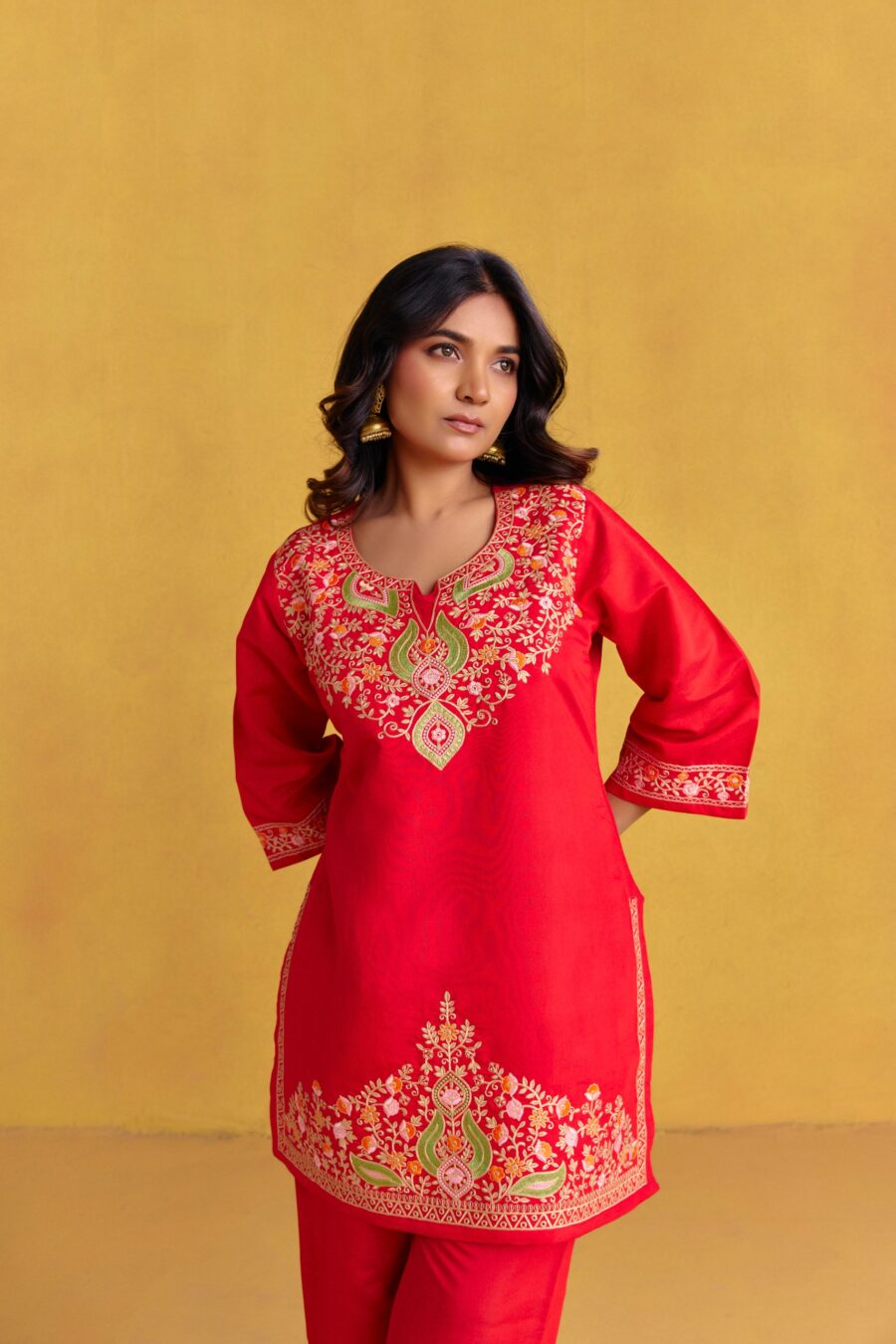 Bright red Kashmiri Embroidered Kurti Set - View 8 | PPAVAKEY Ethnic Wear