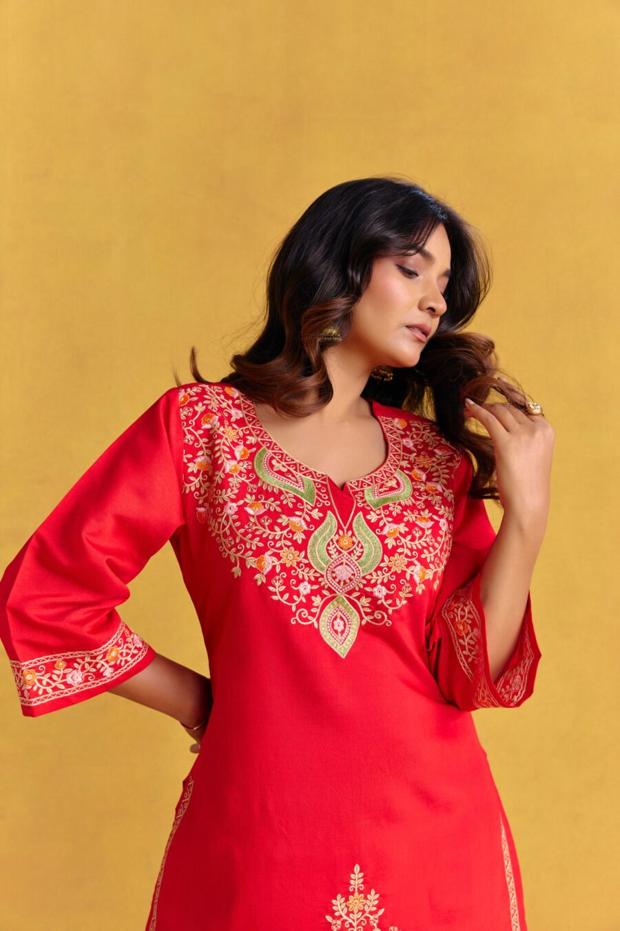 Bright red Kashmiri Embroidered Kurti Set - View 9 | PPAVAKEY Ethnic Wear