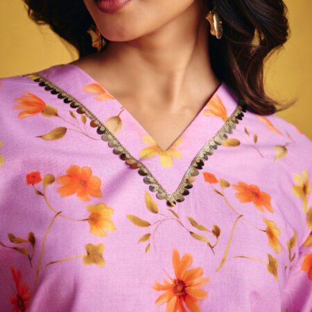 Lavender Floral Kurta Set - View 8 | PPAVAKEY Ethnic Wear