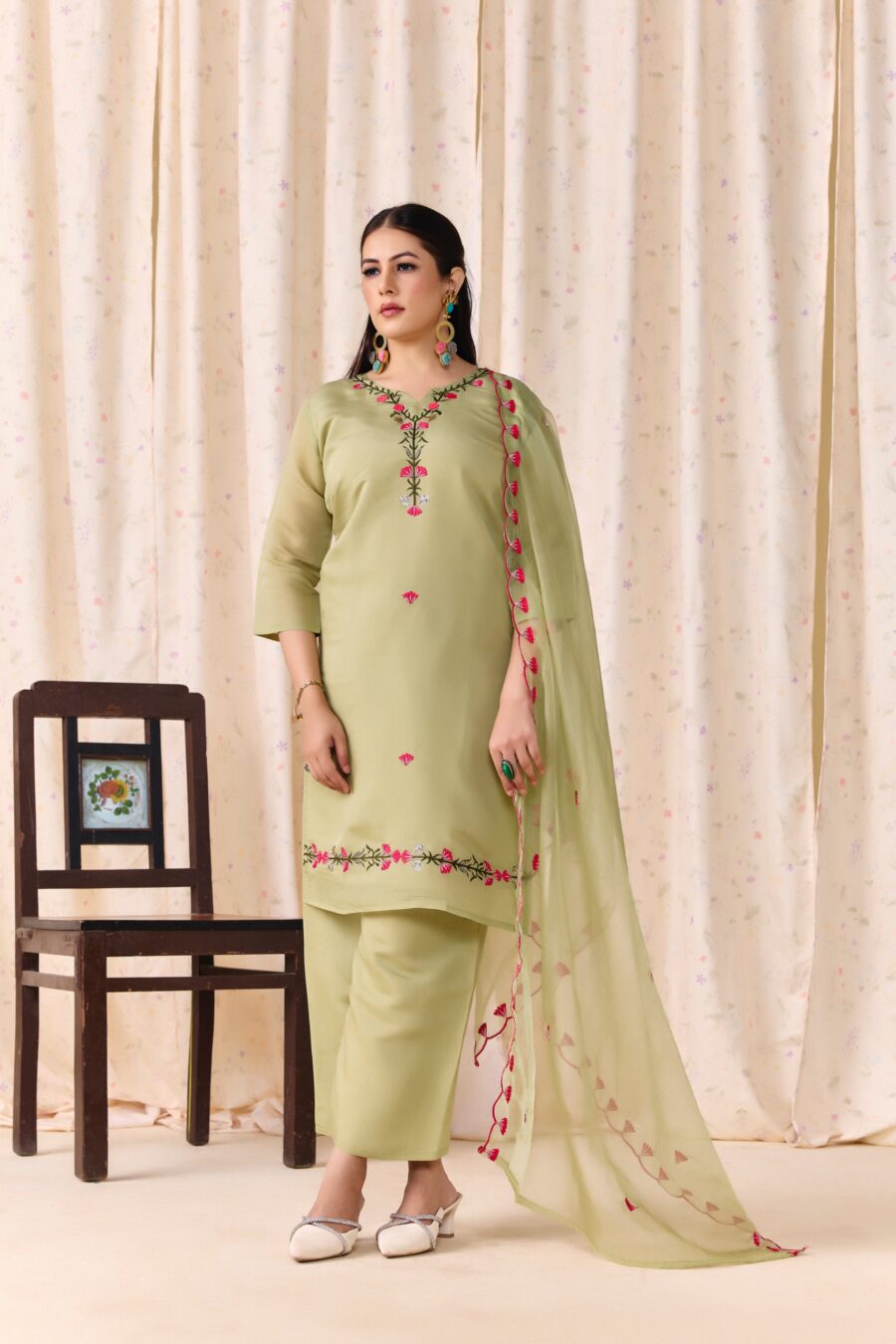 Mehendi Green Embroidered Kurti set with Dupatta