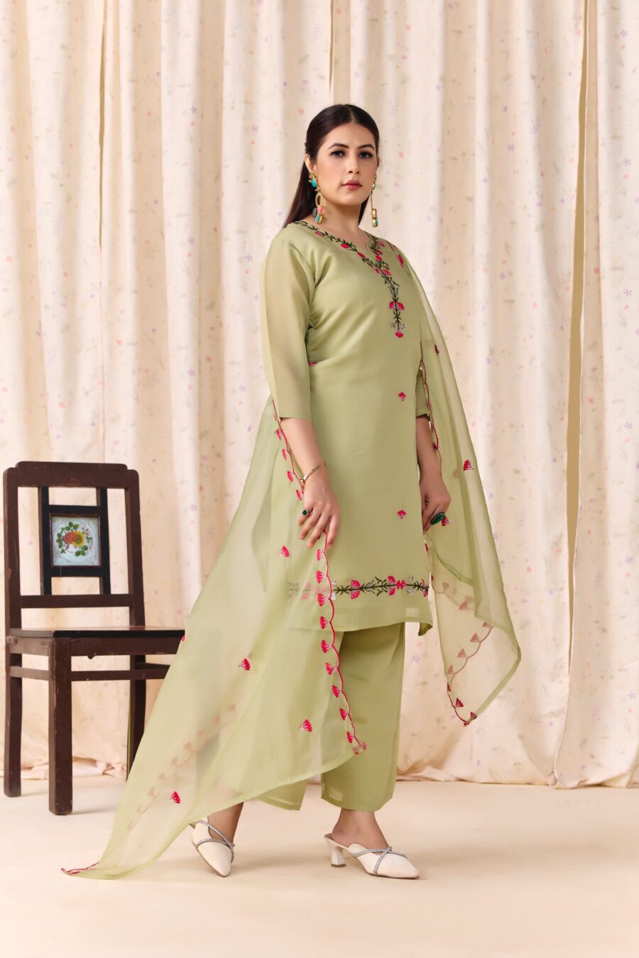 Mehendi Green Embroidered Kurti set with Dupatta - View 7 | PPAVAKEY Ethnic Wear