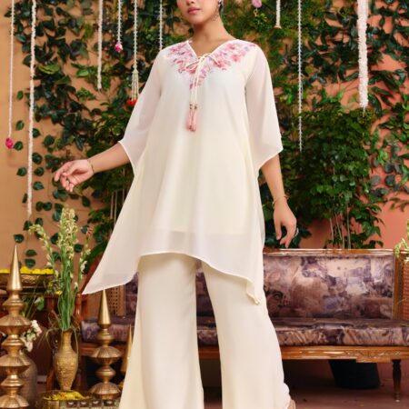 Off-white Beaded Handwork Kaftan Set - View 3 | PPAVAKEY Ethnic Wear