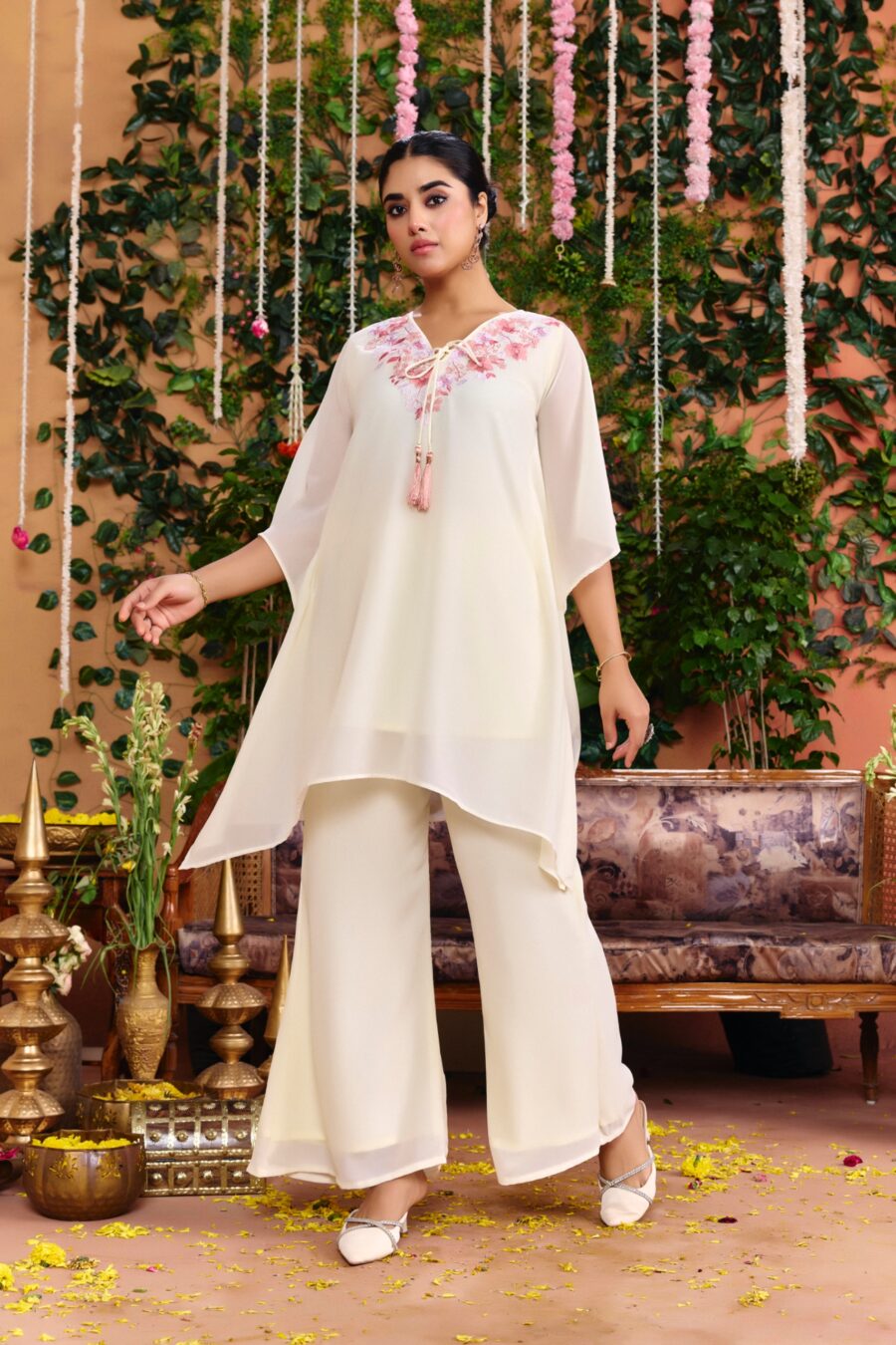 Off-white Beaded Handwork Kaftan Set - View 3 | PPAVAKEY Ethnic Wear