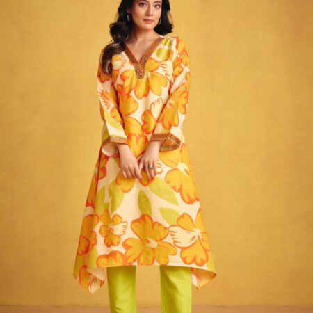 Orange Flower Kurta Set - View 4 | PPAVAKEY Ethnic Wear