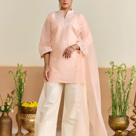 Peach Cotton Embroidered Kurti set with Dupatta - View 2 | PPAVAKEY Ethnic Wear