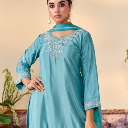Turqouise Beaded Handwork Kurti set - View 3 | PPAVAKEY Ethnic Wear