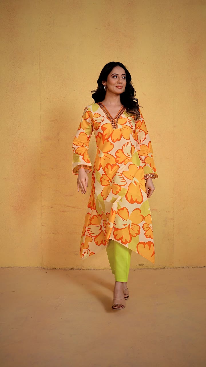 Orange Flower Kurta Set — video